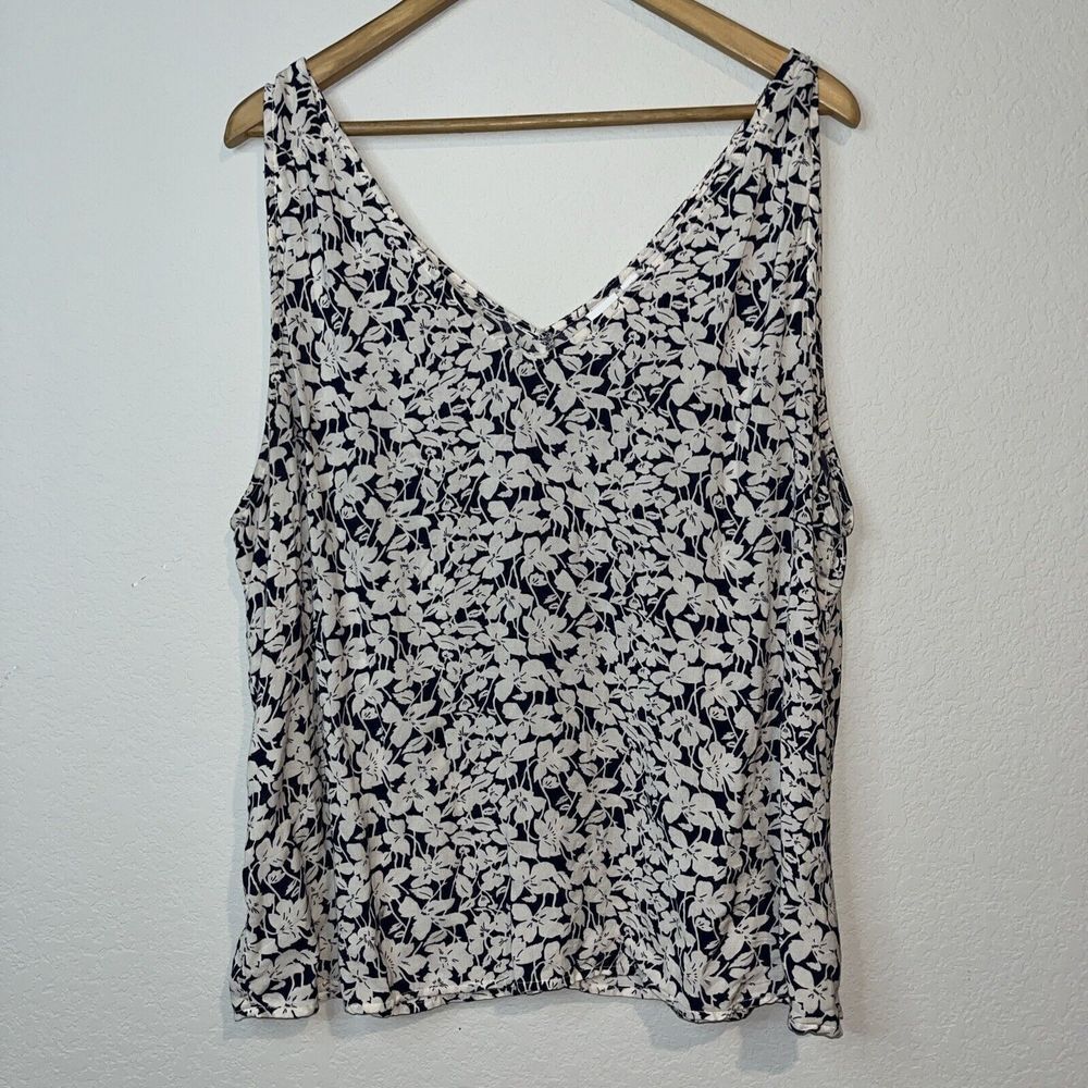 Gap Floral Tank Top Sz XL sleeveless boxy Navy Floral lagan look grandma core